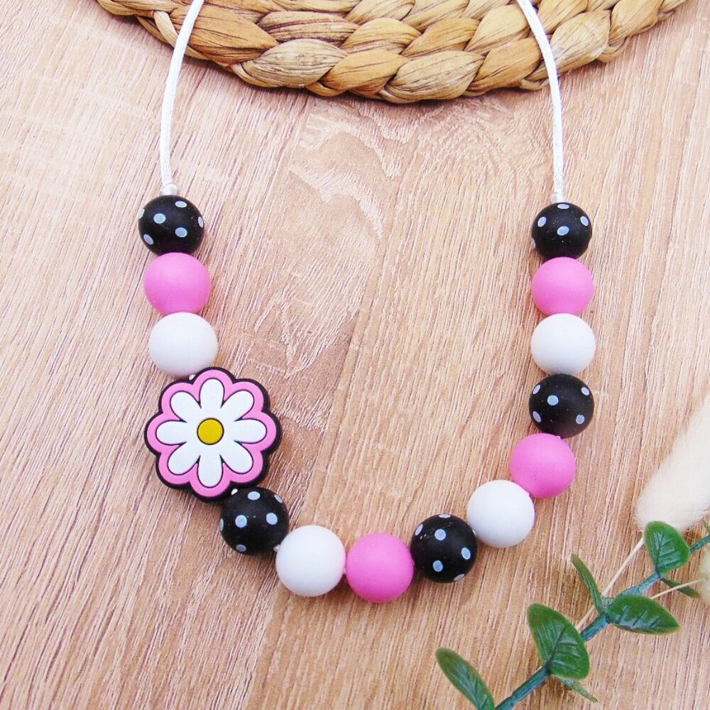 Little Girls Silicone Flower Beaded Necklace - Birthday Gift - NEW!